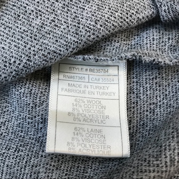 Bb Dakota Erma Floral Sweatshirt Top, S. - Picture 7 of 7